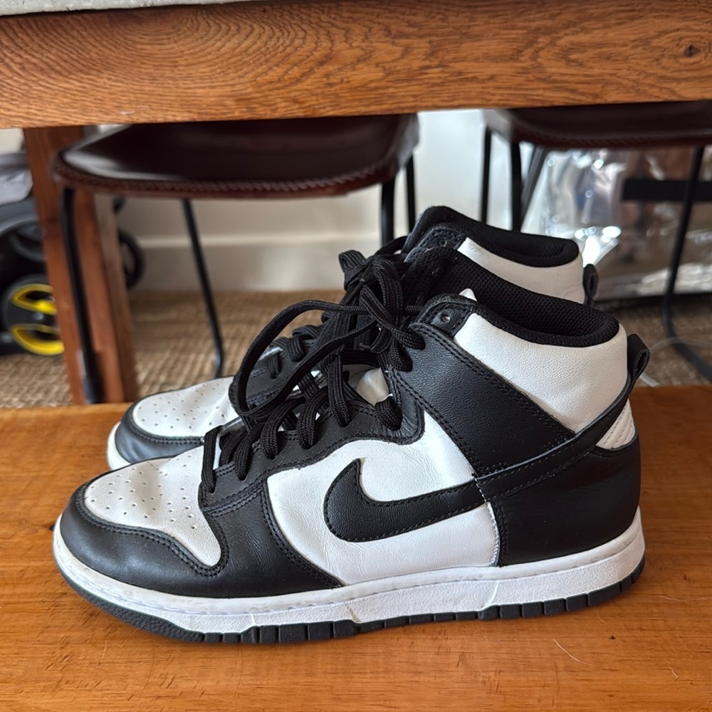 High top Nikes black and white